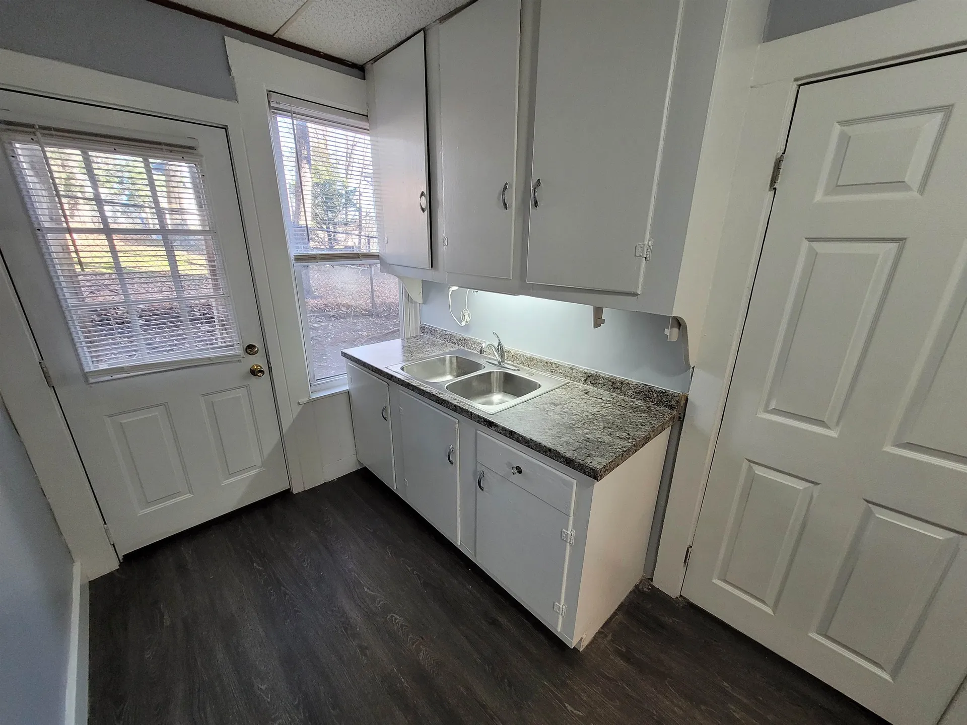 490 Lake Avenue Manchester NH 03103