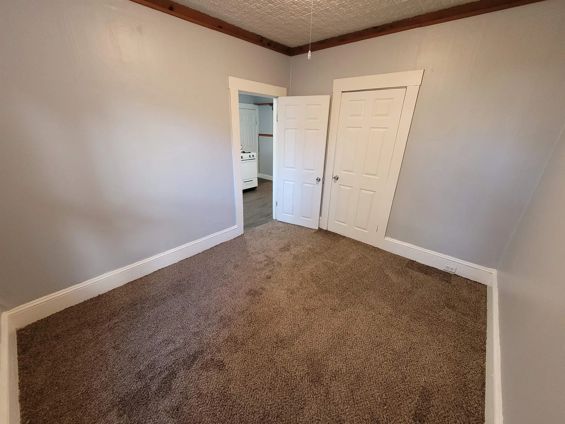 490 Lake Avenue Manchester NH 03103