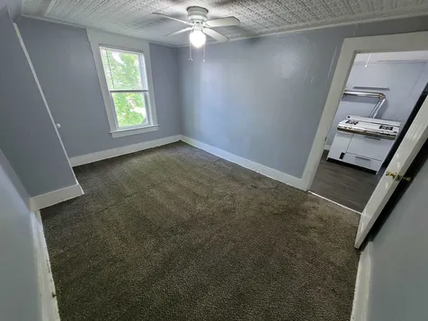 490 Lake Avenue Manchester NH 03103