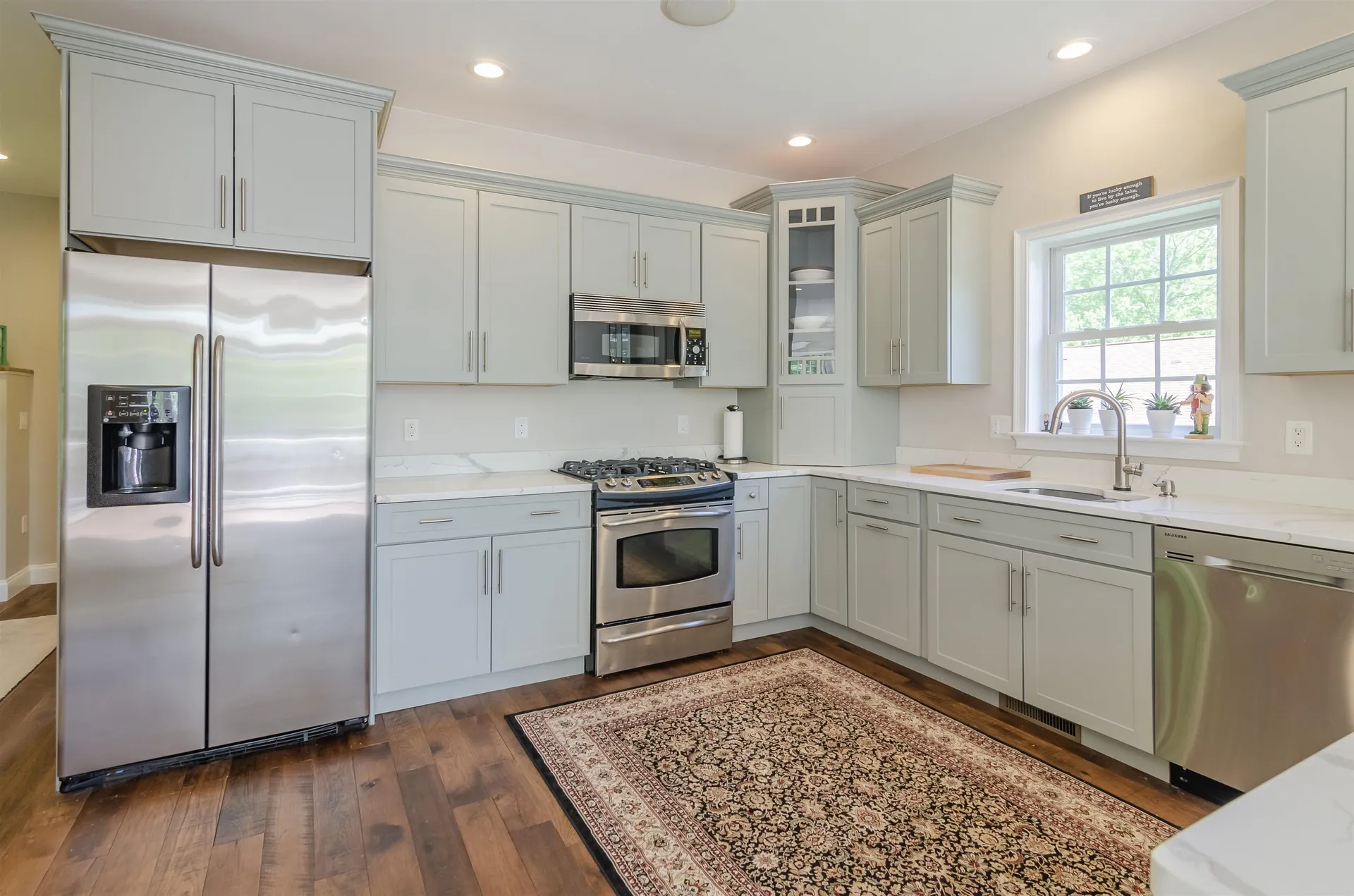 1012 Collettes Grove Road Derry NH 03038