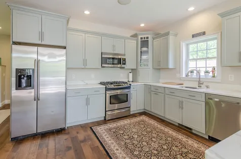 1012 Collettes Grove Road Derry NH 03038