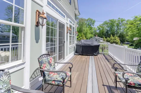1012 Collettes Grove Road Derry NH 03038