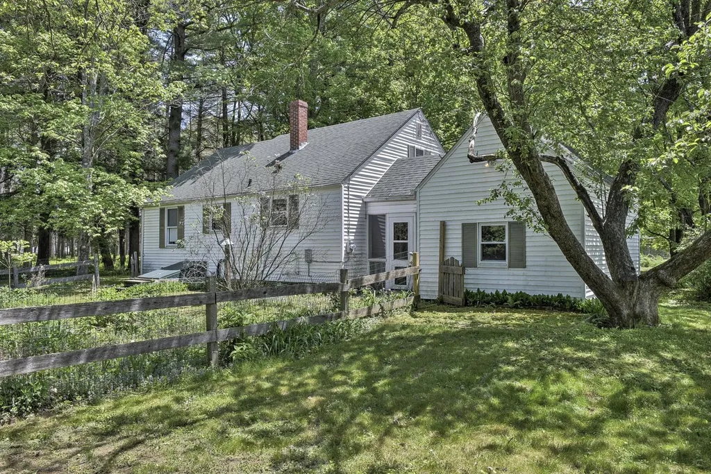22 Royal Avenue Keene NH 03431