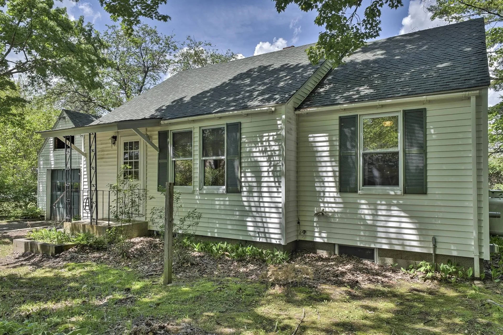 22 Royal Avenue Keene NH 03431