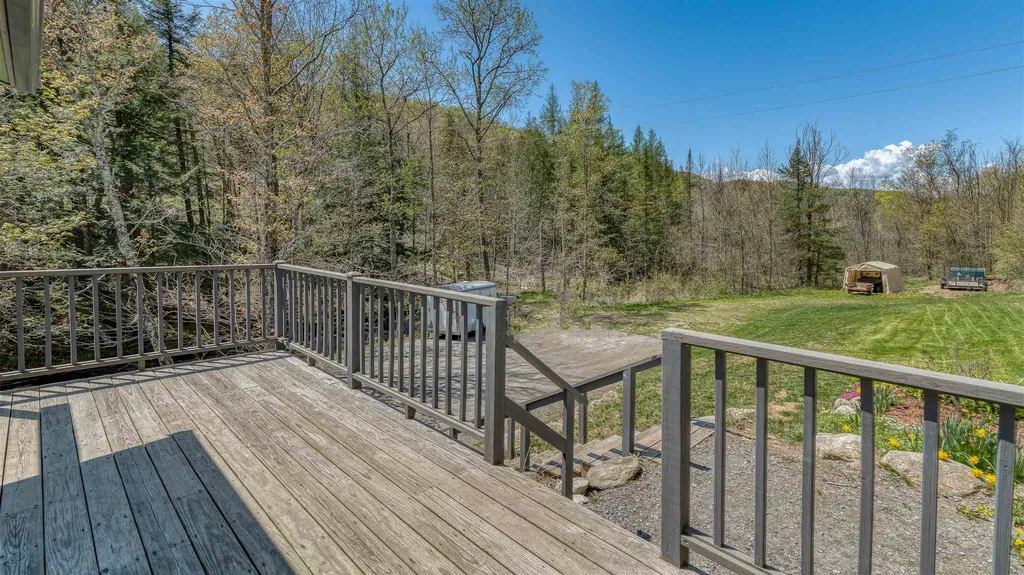 119 Washington Turnpike Chelsea VT 05038