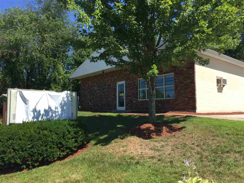 45 Londonderry Turnpike Hooksett NH 03106