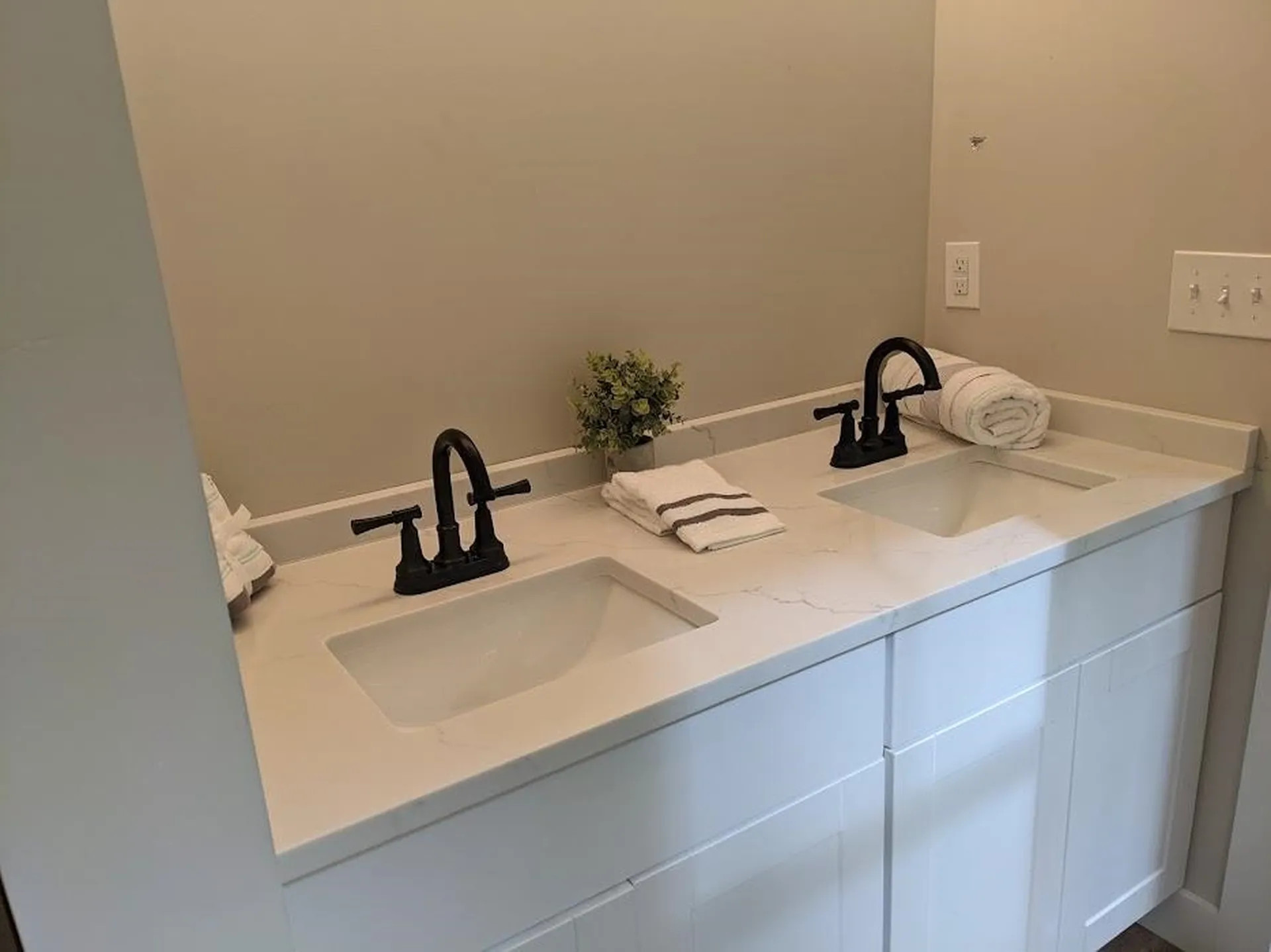 83 Nutting Road Sunapee NH 03782