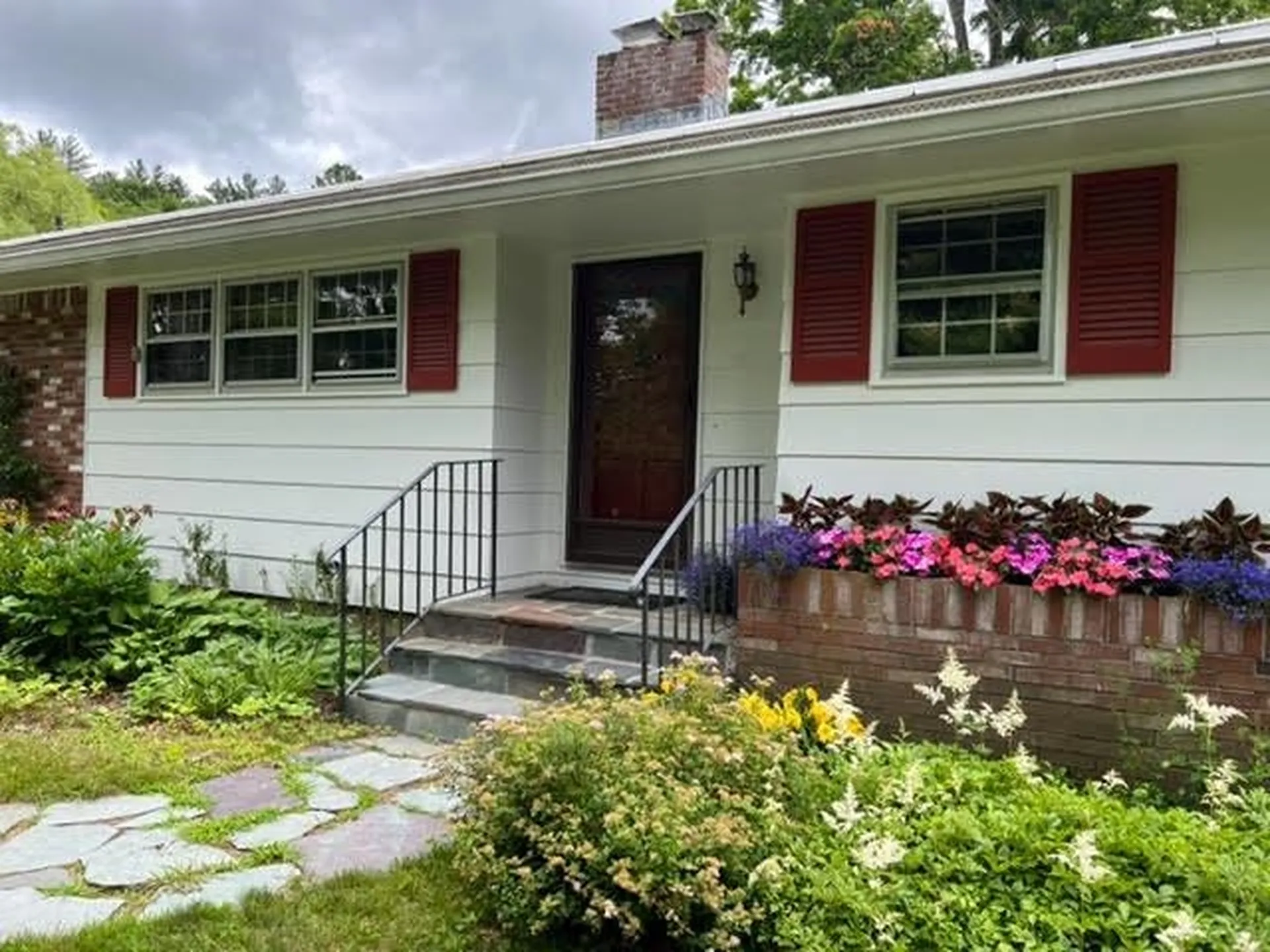 1 Border Lane Woodstock VT 05091