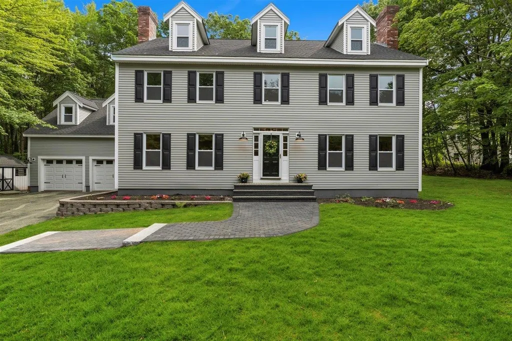 32 Brick Mill Road Bedford NH 03110