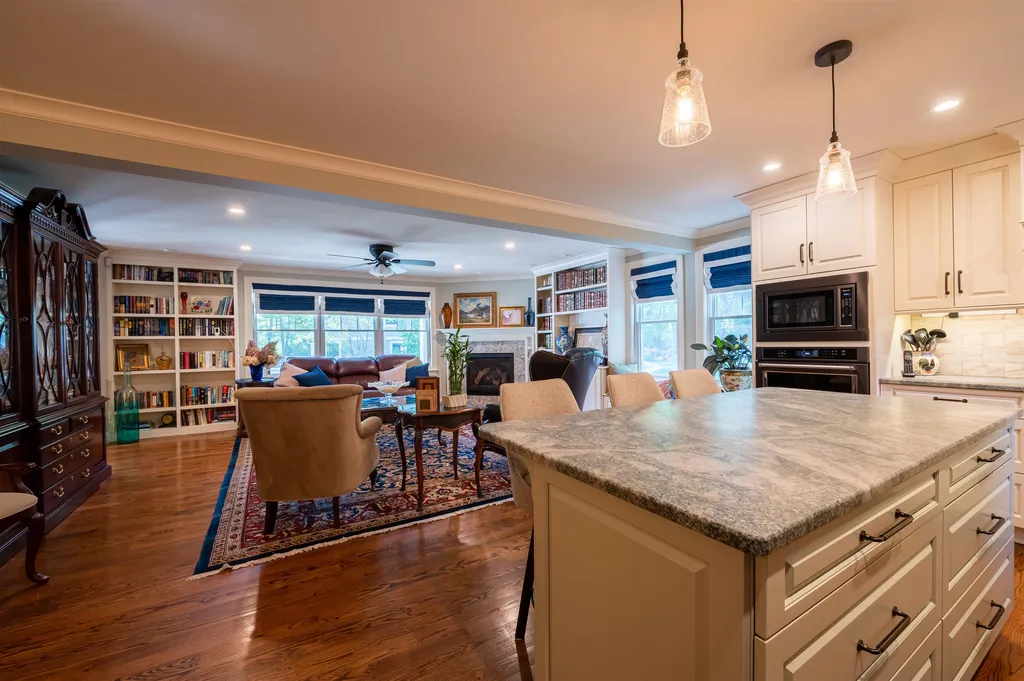 72 Mill Road North Hampton NH 03862