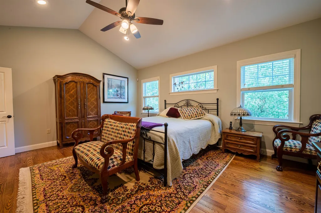 72 Mill Road North Hampton NH 03862