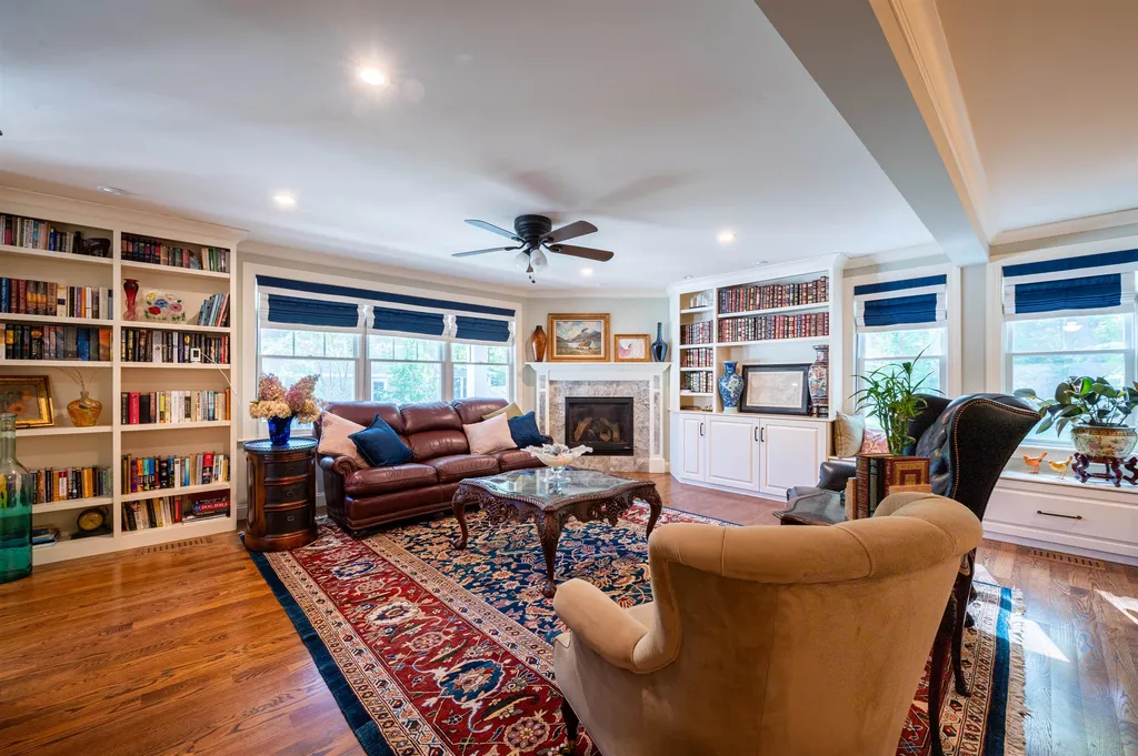 72 Mill Road North Hampton NH 03862