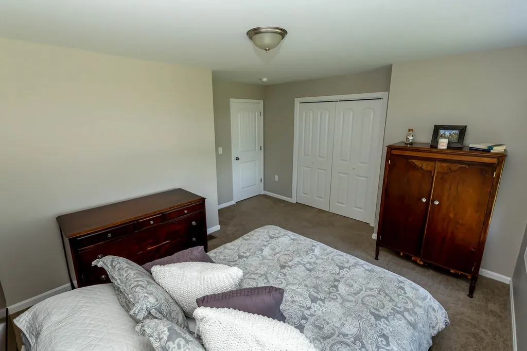 90 Richards Way Farmington NH 03835