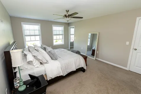 90 Richards Way Farmington NH 03835