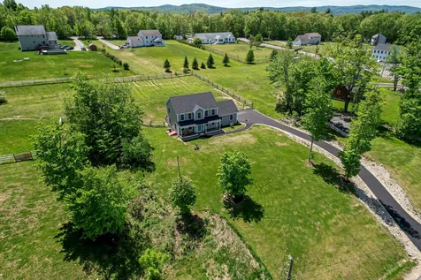 90 Richards Way Farmington NH 03835
