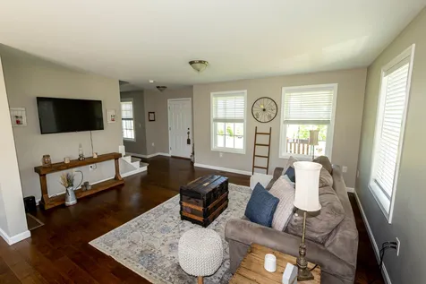 90 Richards Way Farmington NH 03835