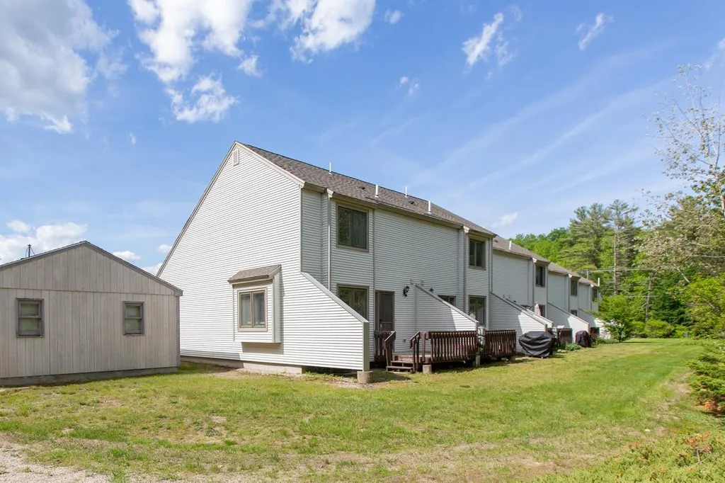 202 Route 27 Raymond NH 03077