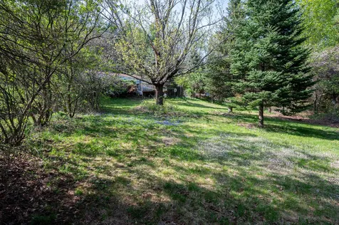 8 Moore Street Tilton NH 03276