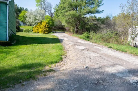 8 Moore Street Tilton NH 03276