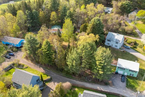8 Moore Street Tilton NH 03276