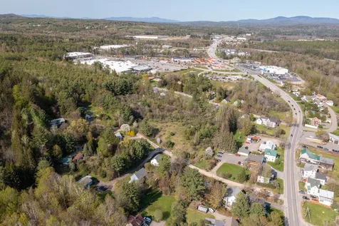 8 Moore Street Tilton NH 03276