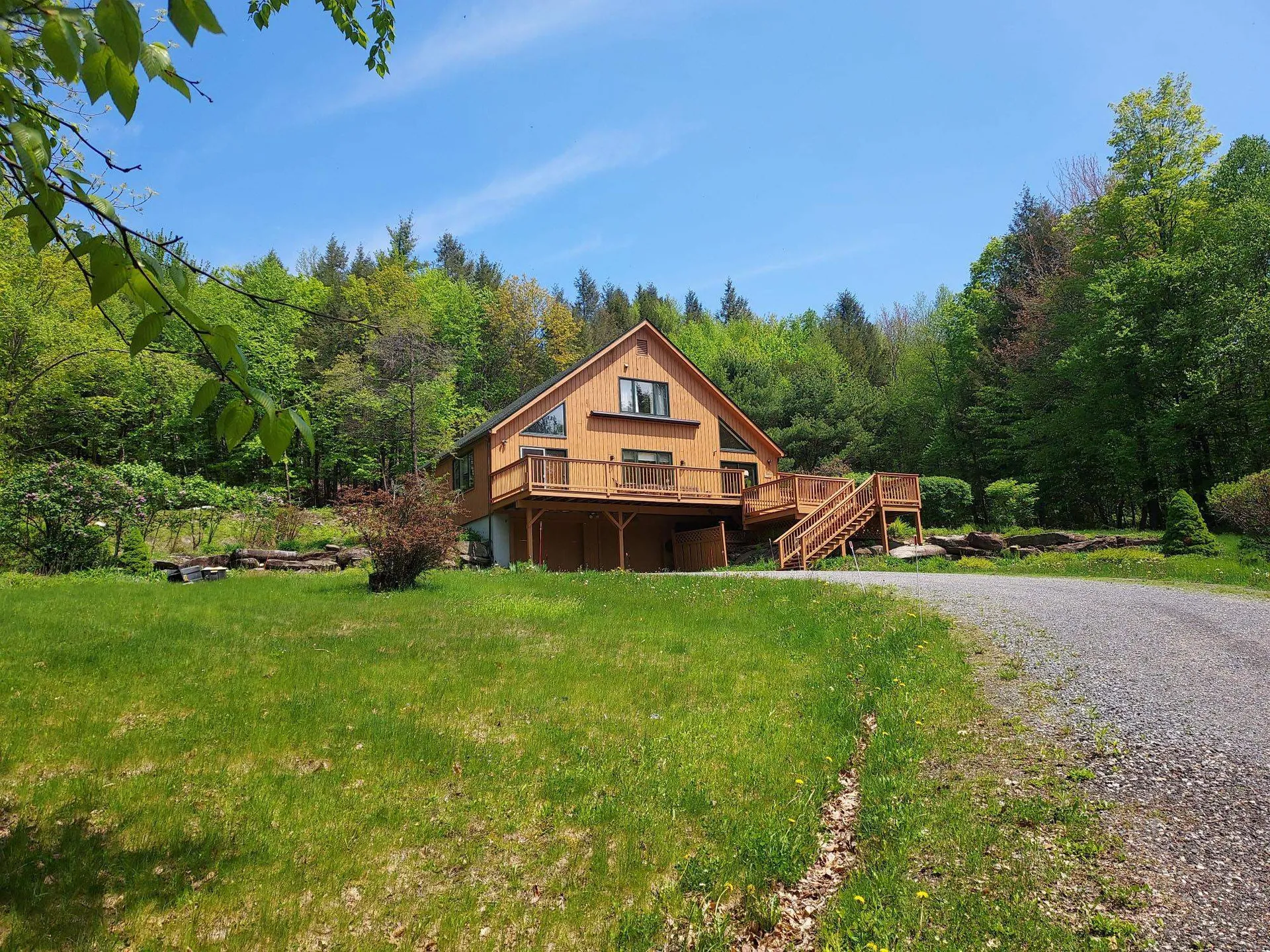 14 Pound Road Newfane VT 05345
