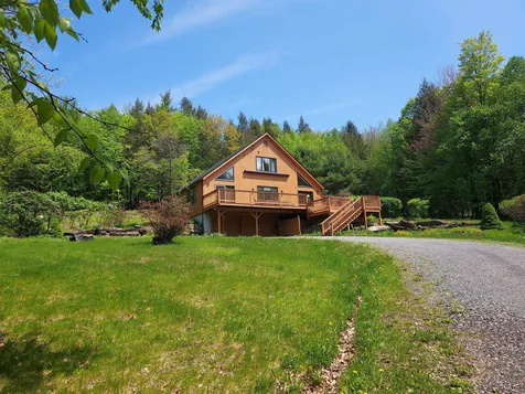 14 Pound Road Newfane VT 05345
