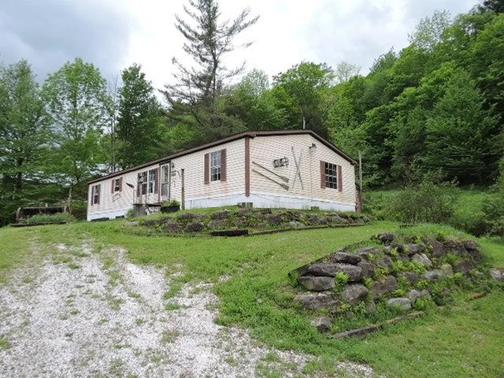 7906 Main Road Huntington VT 05462