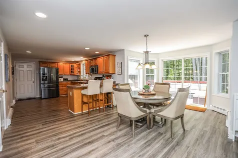 2 Sherry Lane Raymond NH 03077