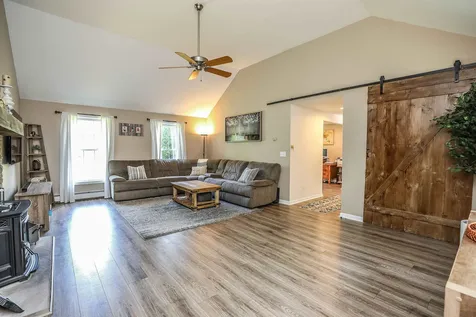2 Sherry Lane Raymond NH 03077