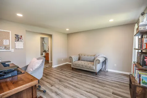 2 Sherry Lane Raymond NH 03077