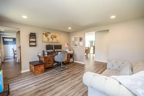 2 Sherry Lane Raymond NH 03077