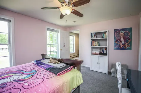 2 Sherry Lane Raymond NH 03077