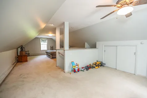 2 Sherry Lane Raymond NH 03077