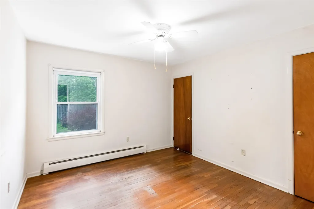 93 Birchcliff Parkway Burlington VT 05401