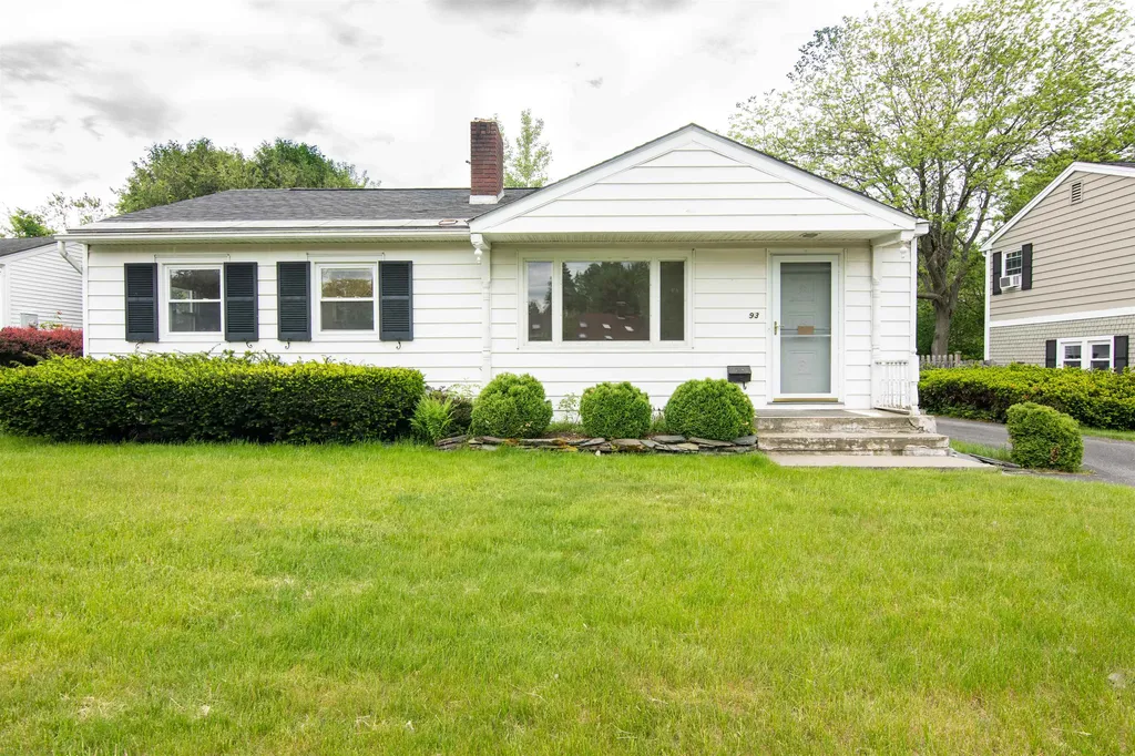 93 Birchcliff Parkway Burlington VT 05401