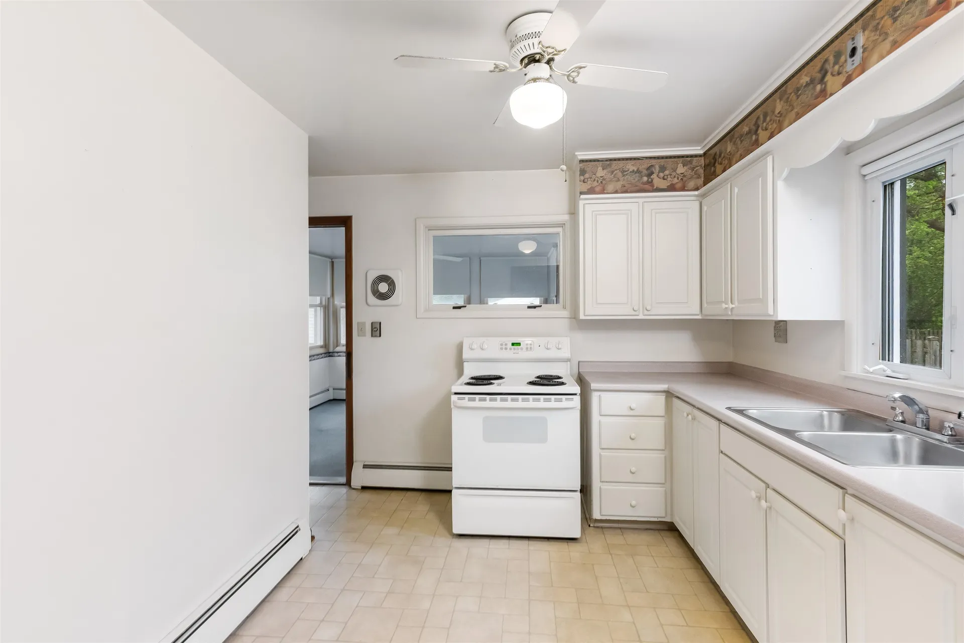 93 Birchcliff Parkway Burlington VT 05401