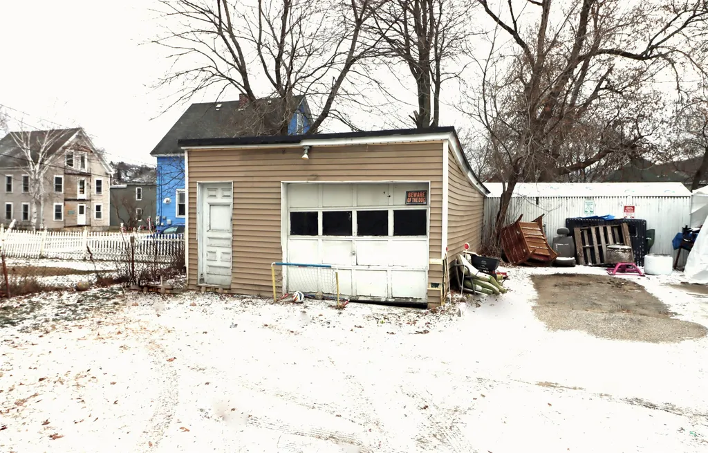 786 Third Avenue Berlin NH 03570
