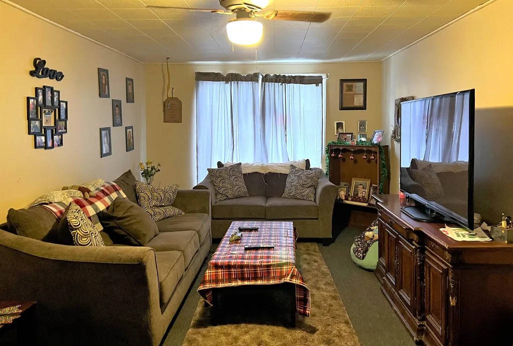 786 Third Avenue Berlin NH 03570