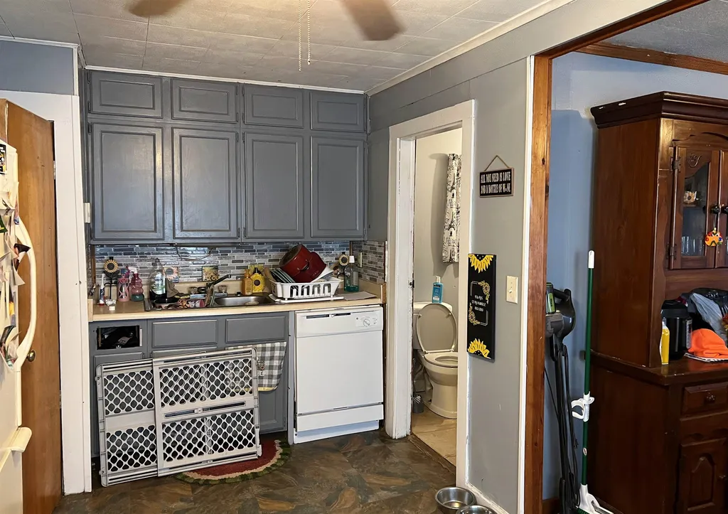 786 Third Avenue Berlin NH 03570