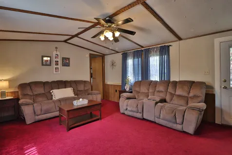 17 N Windy Road Tilton NH 03276