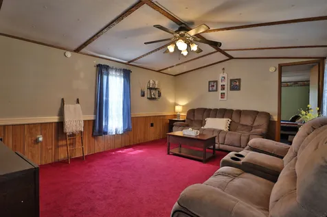 17 N Windy Road Tilton NH 03276