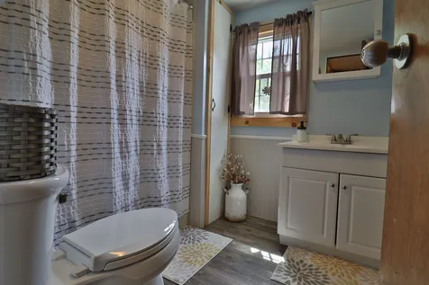 17 N Windy Road Tilton NH 03276