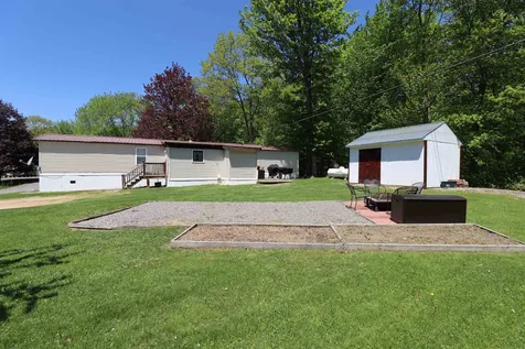17 N Windy Road Tilton NH 03276