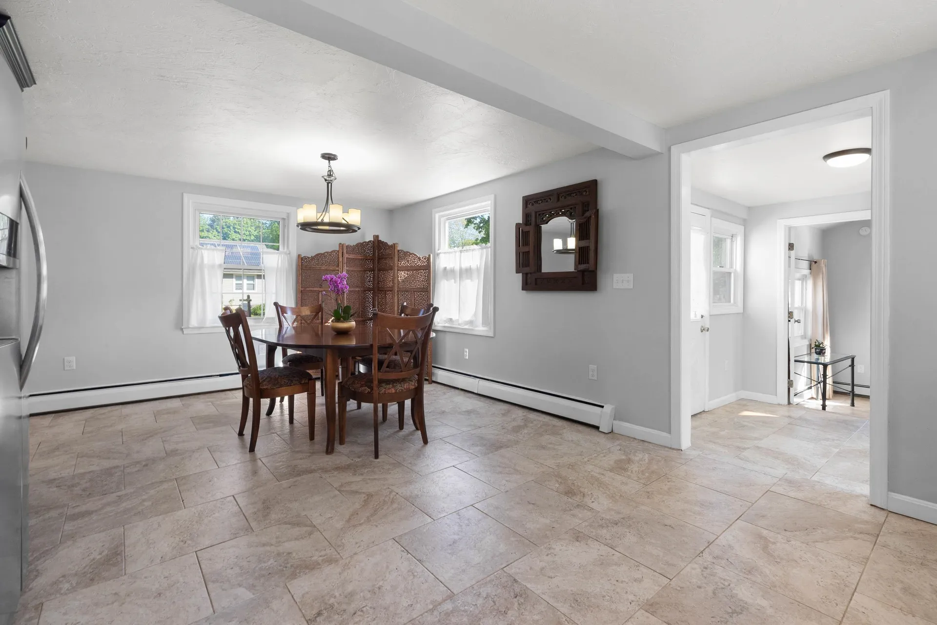 17 Oakwood Street Hudson NH 03051