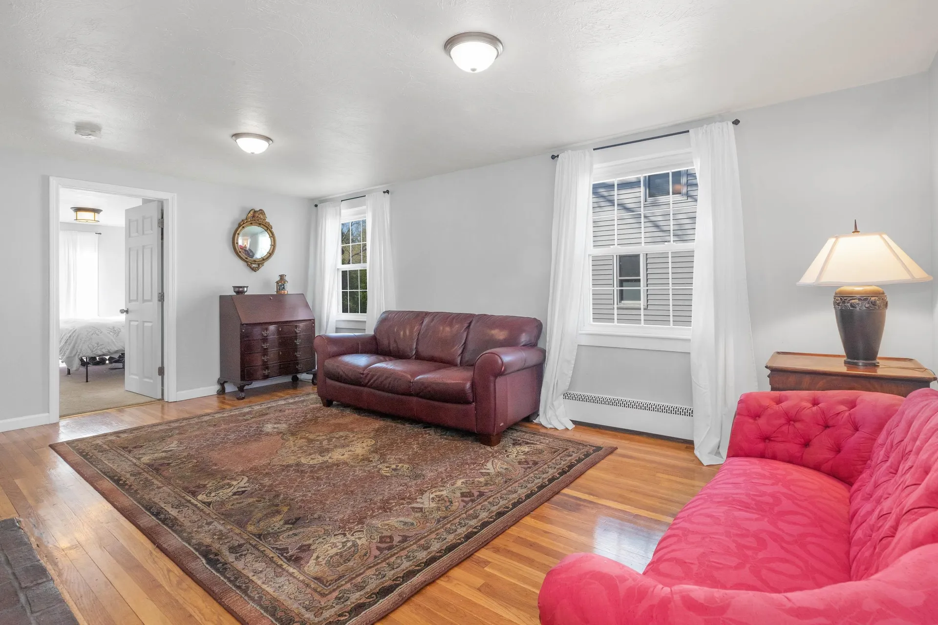 17 Oakwood Street Hudson NH 03051