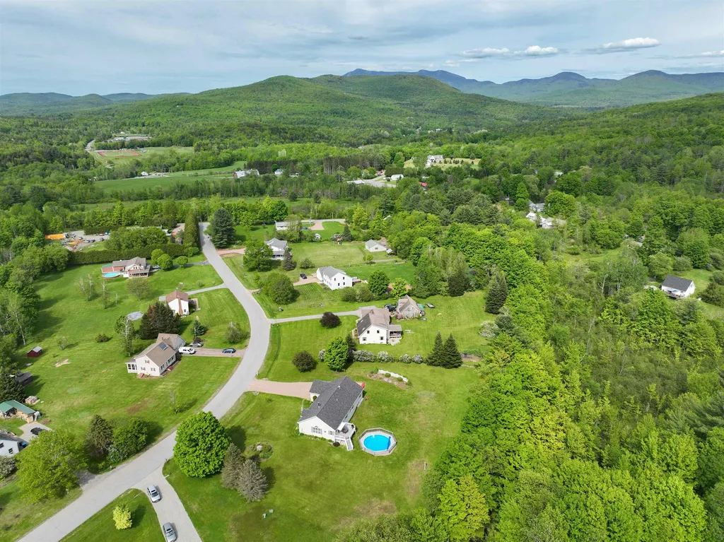 15 Tillotson Drive Jericho VT 05465