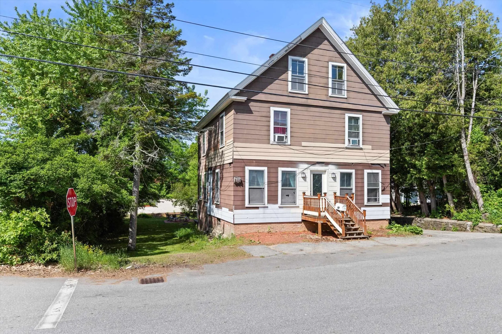 18 Franklin Street Derry NH 03038