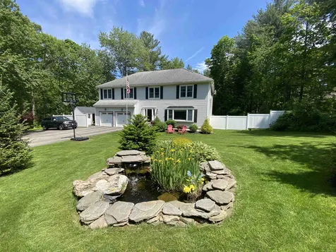 3 King Phillip Drive Londonderry NH 03053