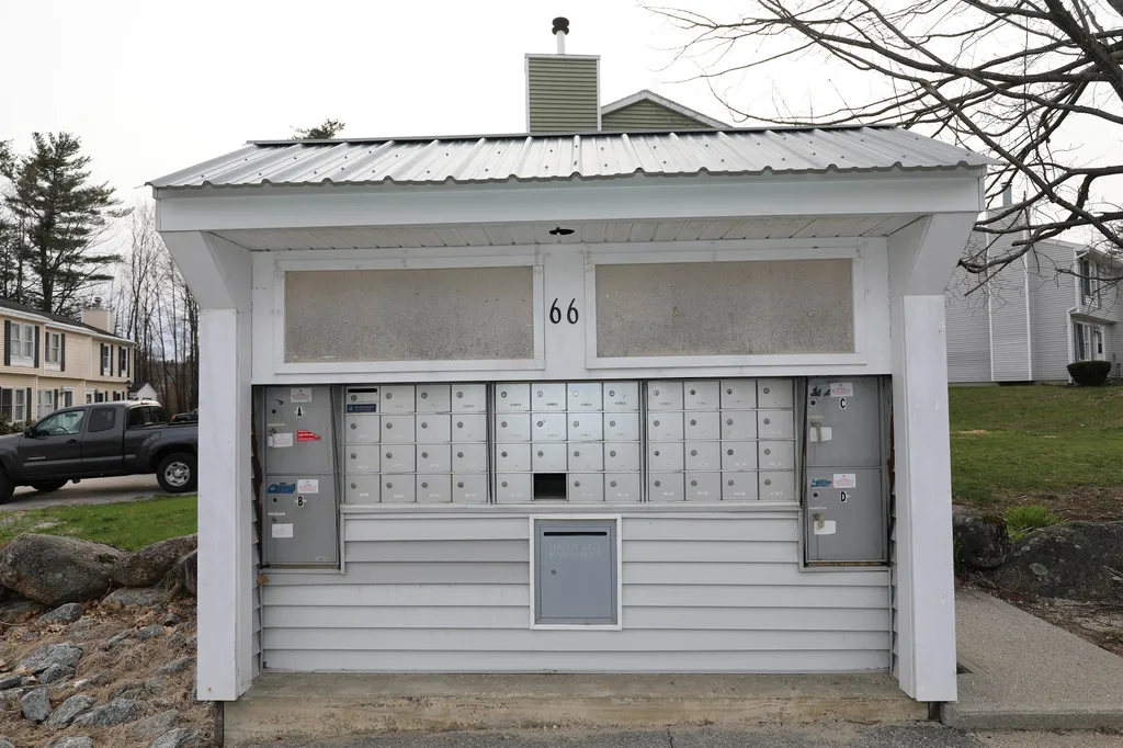 66 Preston Street Hillsborough NH 03244